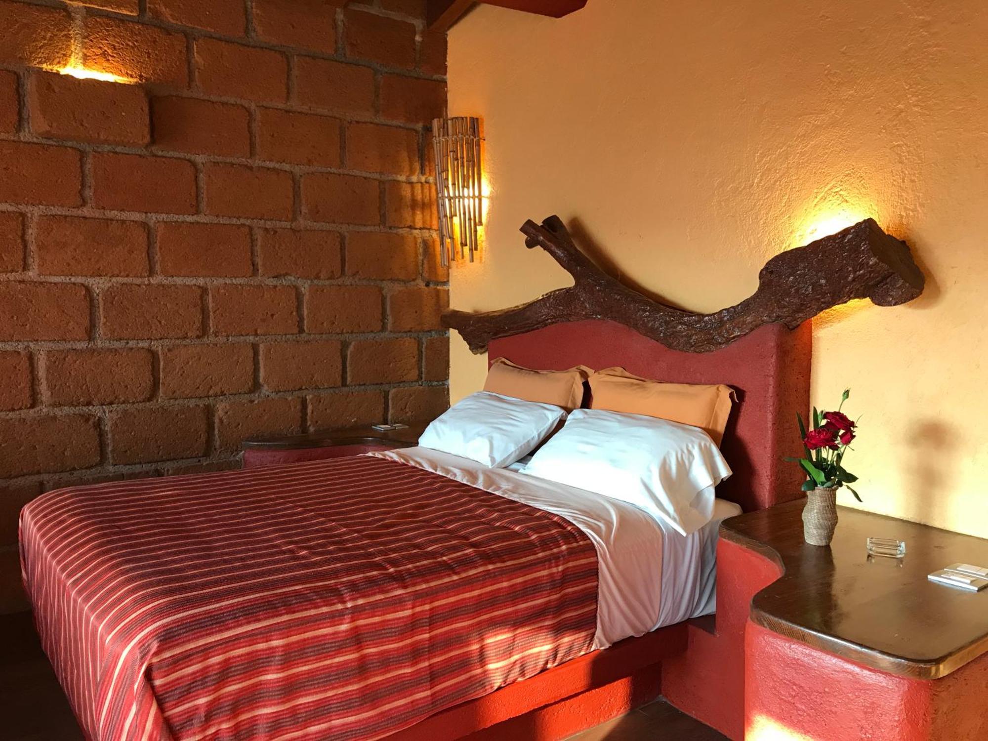 Hotel puesta del sol Valle de Bravo Esterno foto