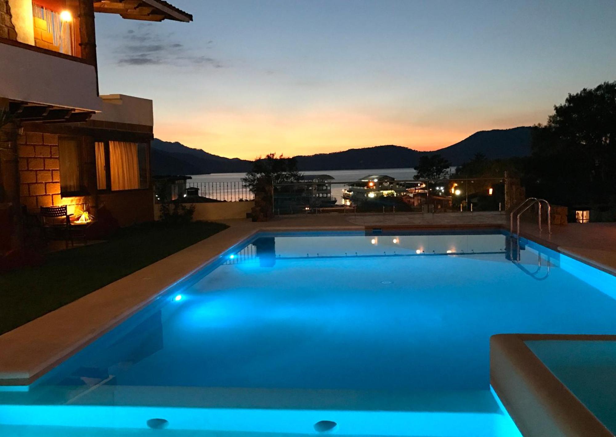 Hotel puesta del sol Valle de Bravo Esterno foto